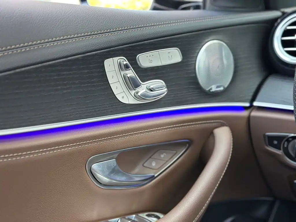 Mercedes-Benz Mercedes-Benz E-Class 2021 E 300 L Sport Luxury 2021 - thumbnail 22