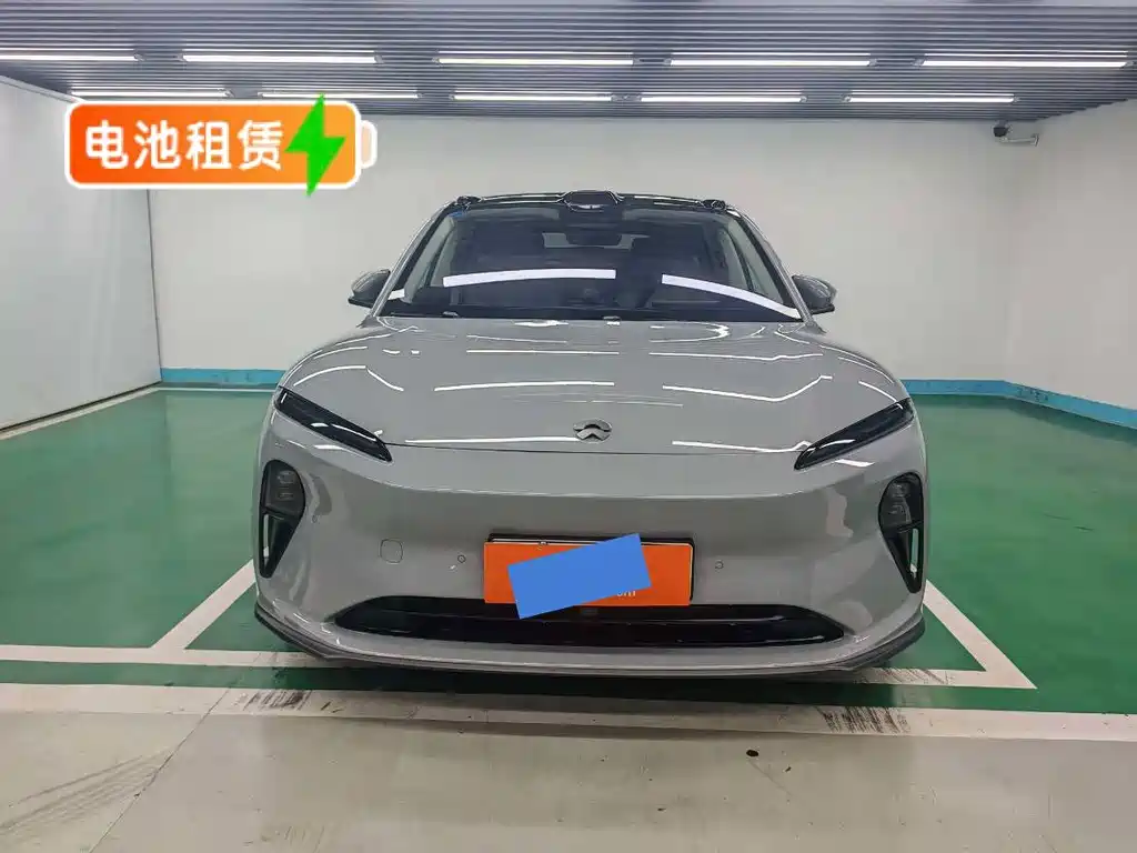 NIO NIO ET5 2022 75kWh 2023 - thumbnail 2