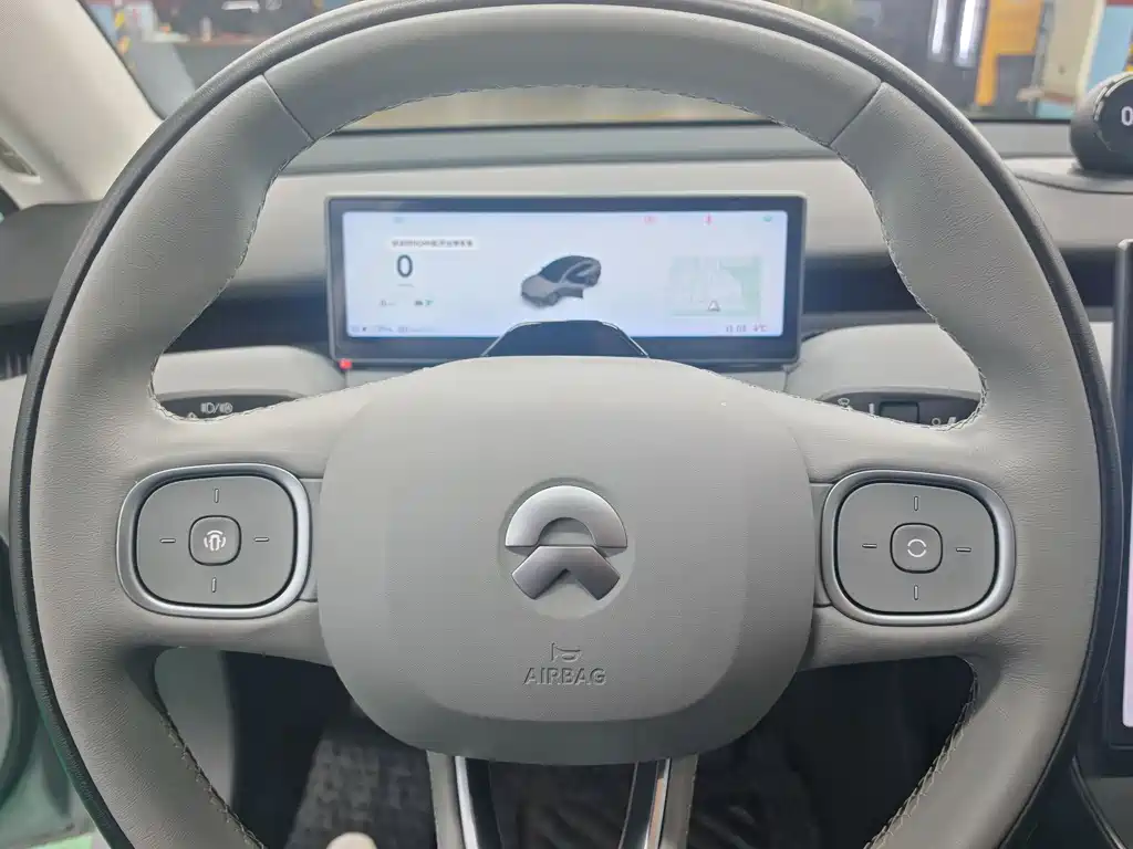 NIO NIO ET5 2022 75kWh 2023 - thumbnail 15