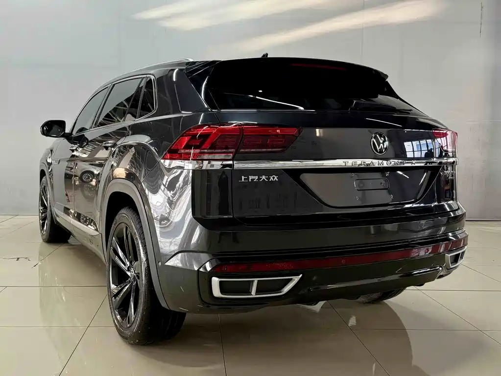 Volkswagen Teramont 2021 Teramont X 380TSI 4Motion Flagship Premium Edition 2022 - thumbnail 5