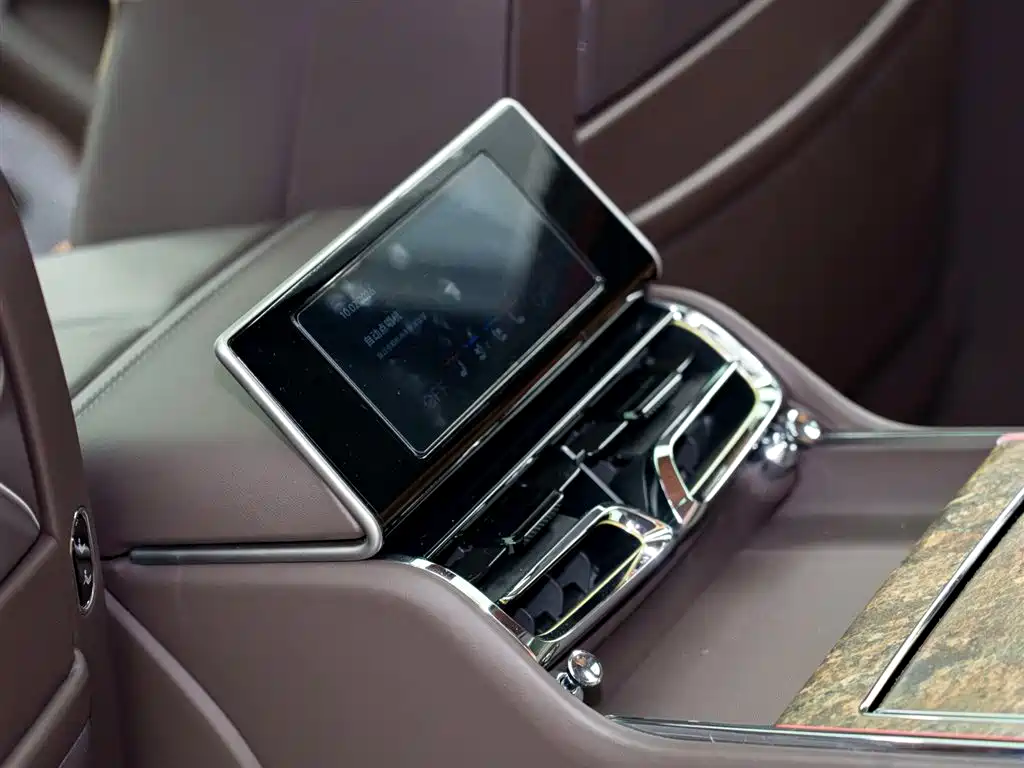 Bentley Bentley Flying Spur 2024 4.0T V8 Mulliner 2025 - thumbnail 15
