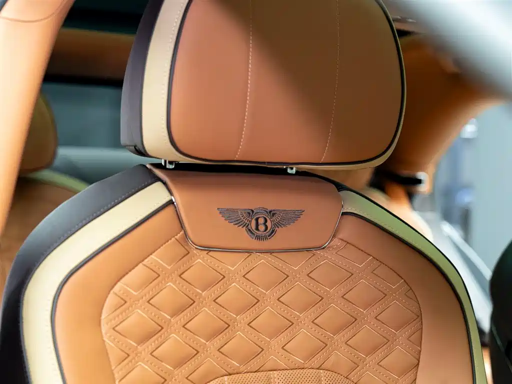 Bentley Bentley Flying Spur 2024 4.0T V8 Mulliner 2025 - thumbnail 17