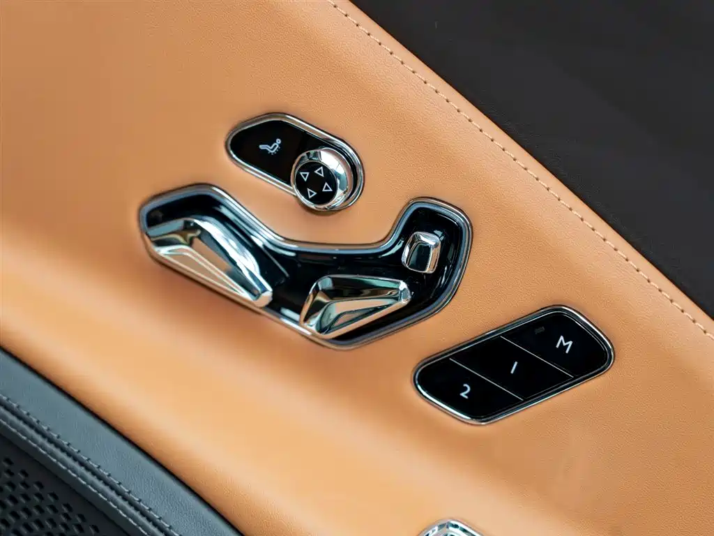 Bentley Bentley Flying Spur 2024 4.0T V8 Mulliner 2025 - thumbnail 23