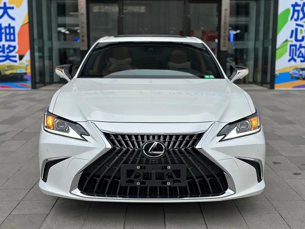 Lexus Lexus ES 2022 200 Excellent Edition 2023 - thumbnail 15