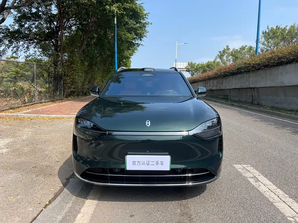 AITO M9 Aito M9 2024 Extended Range Ultra 42kWh 6-seater 2024 - thumbnail 2