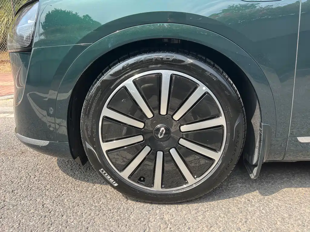 AITO M9 Aito M9 2024 Extended Range Ultra 42kWh 6-seater 2024 - thumbnail 8