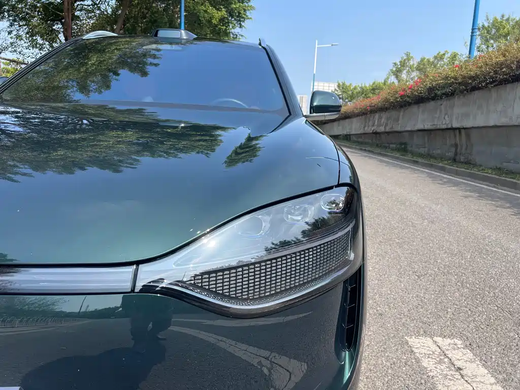 AITO M9 Aito M9 2024 Extended Range Ultra 42kWh 6-seater 2024 - thumbnail 11