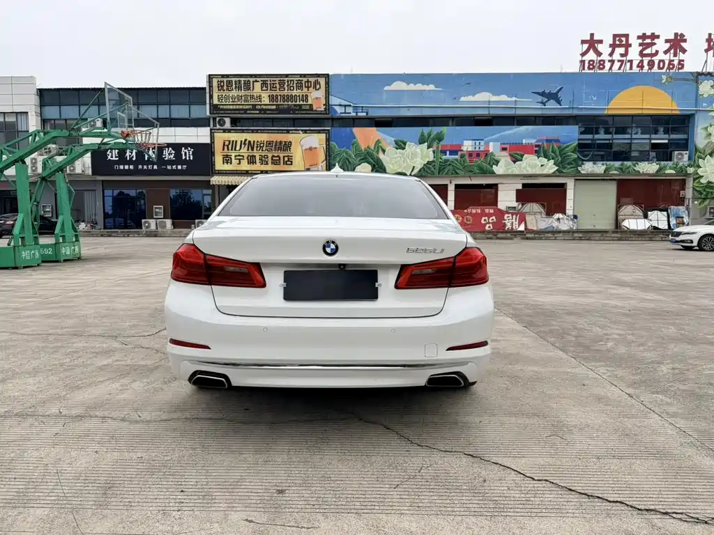 BMW BMW 5 Series 2018 525Li Luxury Package 2018 - thumbnail 6