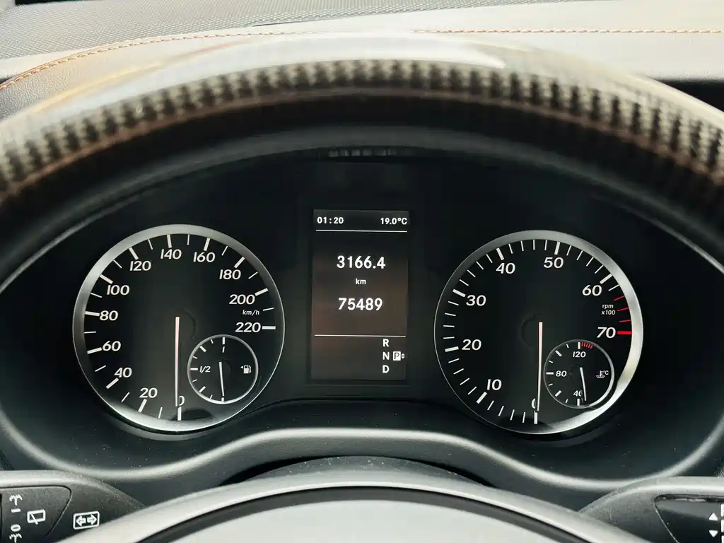 Mercedes-Benz Mercedes-Benz Metris 2018 2.0T Automatic 2018 - thumbnail 20