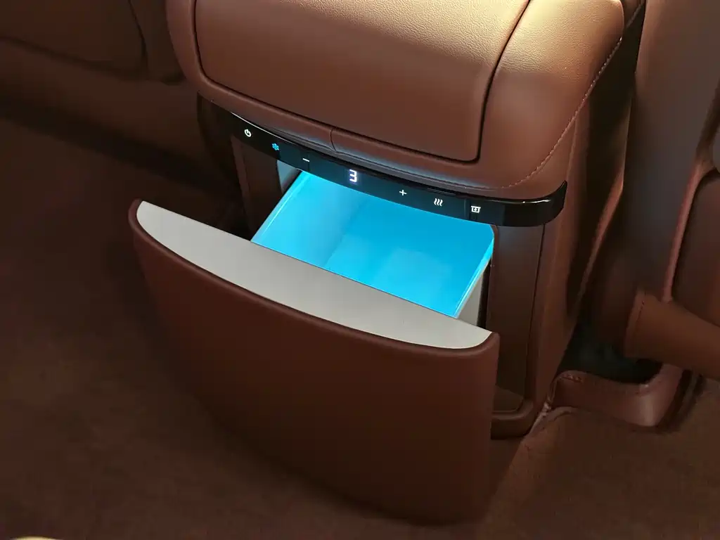 GAC Hyper Hyper HL 2025 Facelift 350 Max Six-Seat LiDAR Edition 2025 - thumbnail 13
