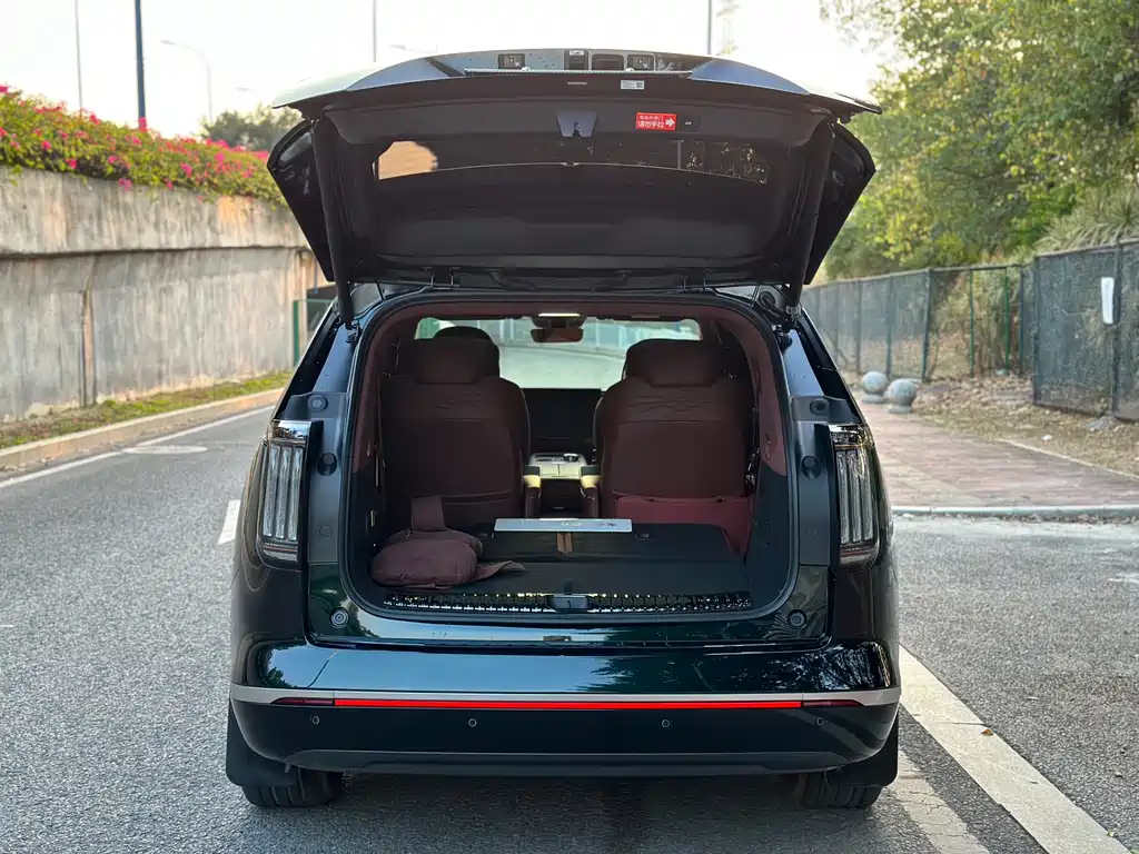 GAC Hyper Hyper HL 2025 Facelift 350 Max Six-Seat LiDAR Edition 2025 - thumbnail 30