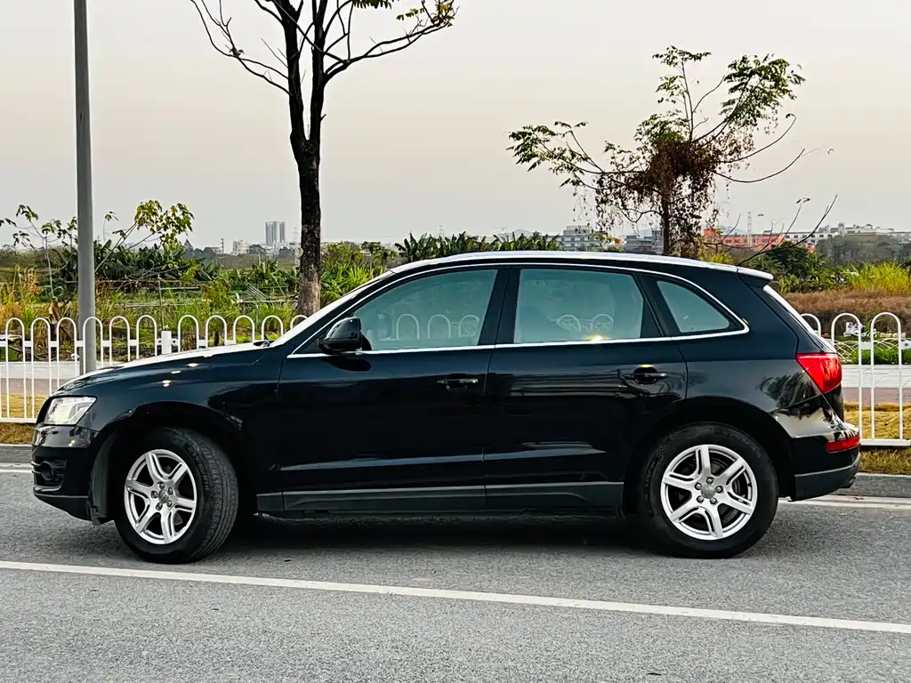 Audi Audi Q5 2012 2.0TFSI Technology Edition 2012 - thumbnail 6