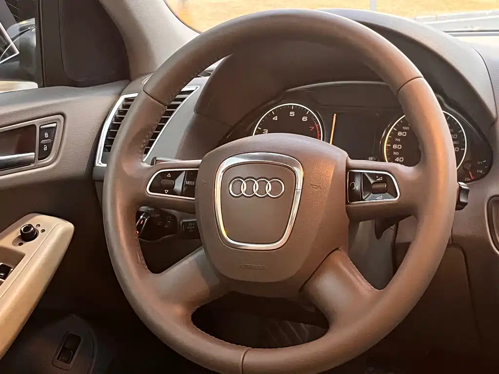Audi Audi Q5 2012 2.0TFSI Technology Edition 2012 - thumbnail 12