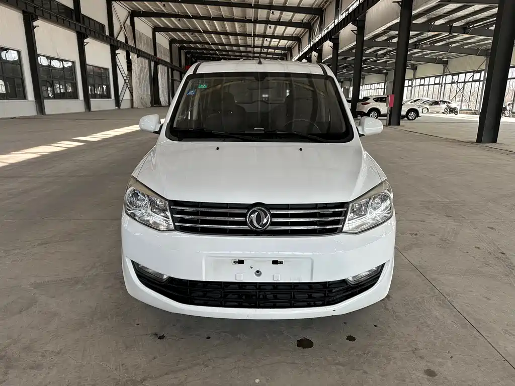 Dongfeng Fengguang DFSK Glory 330 2014 1.5L Manual Comfort DK15-02 2017 - thumbnail 2