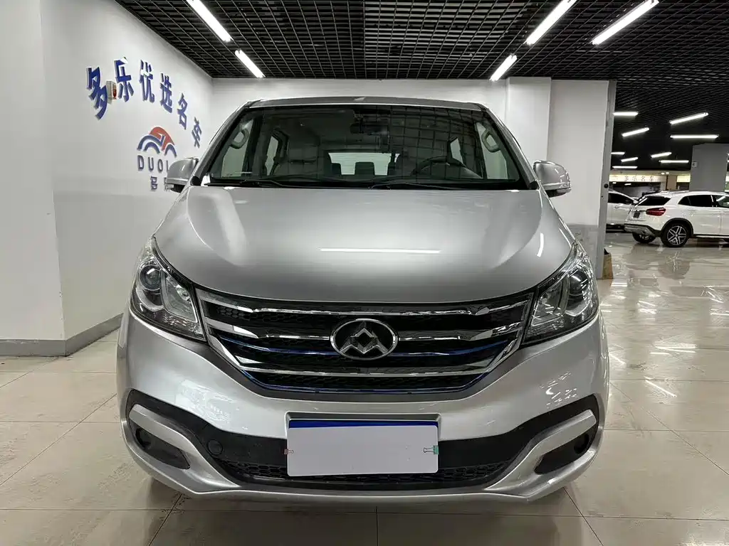Maxus MAXUS G10 2018 PLUS 2.0T Automatic Smart Enjoyment Edition 2018 - thumbnail 2