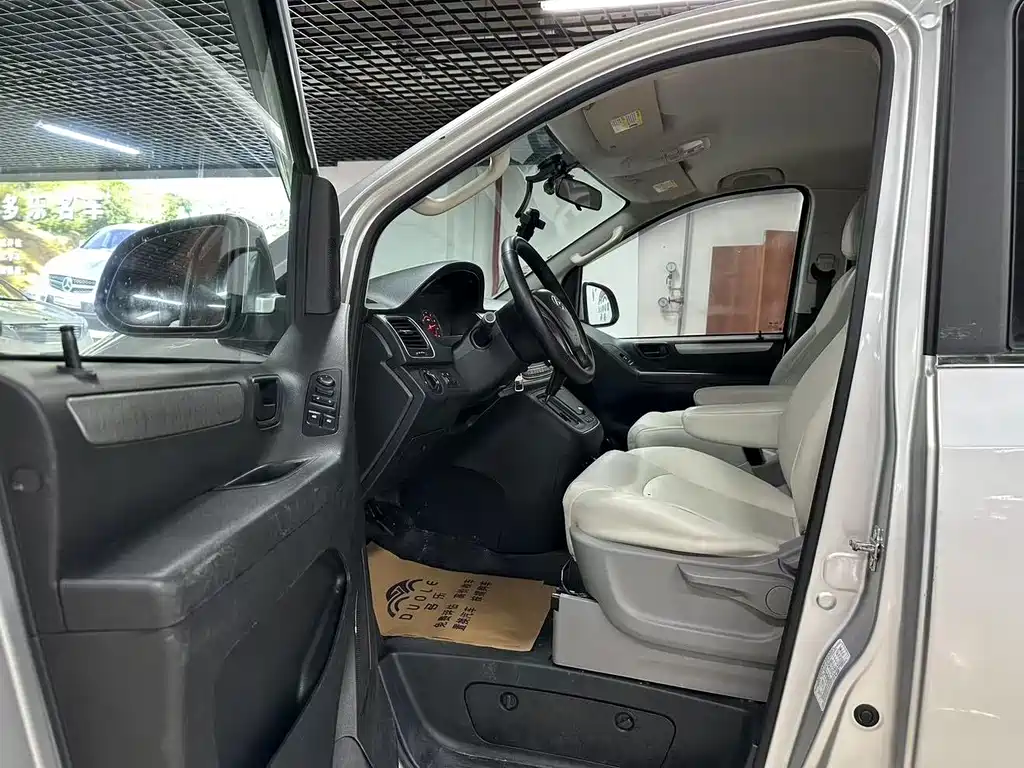 Maxus MAXUS G10 2018 PLUS 2.0T Automatic Smart Enjoyment Edition 2018 - thumbnail 5