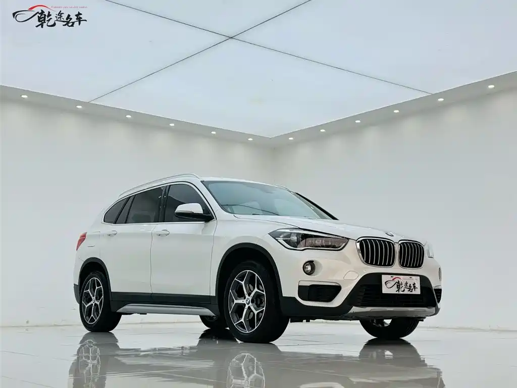 BMW BMW X1 2019 sDrive18Li Premium Model 2019 - thumbnail 3
