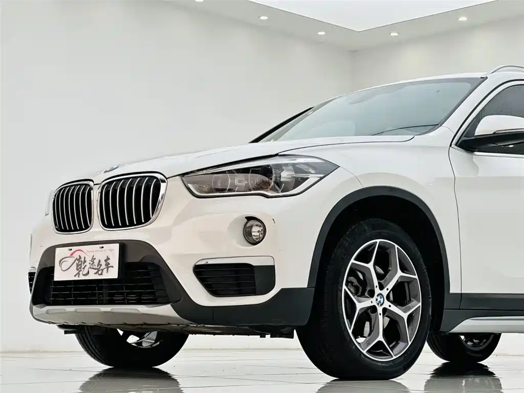 BMW BMW X1 2019 sDrive18Li Premium Model 2019 - thumbnail 8