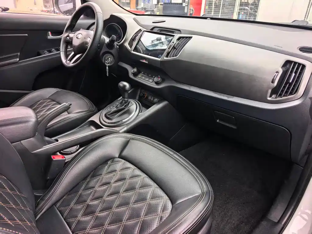 Kia Sportage 2016 2.0L Automatic 2WD GL 2017 - thumbnail 7
