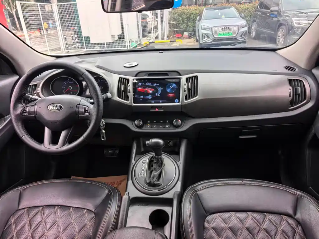 Kia Sportage 2016 2.0L Automatic 2WD GL 2017 - thumbnail 15