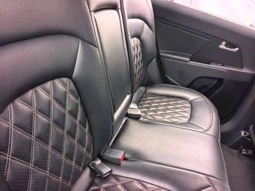 Kia Sportage 2016 2.0L Automatic 2WD GL 2017 - thumbnail 16
