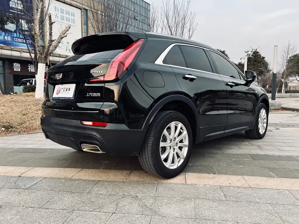 Cadillac Cadillac XT4 2020 28T FWD Luxury 2020 - thumbnail 9