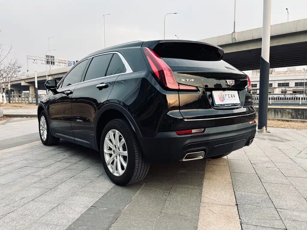 Cadillac Cadillac XT4 2020 28T FWD Luxury 2020 - thumbnail 11