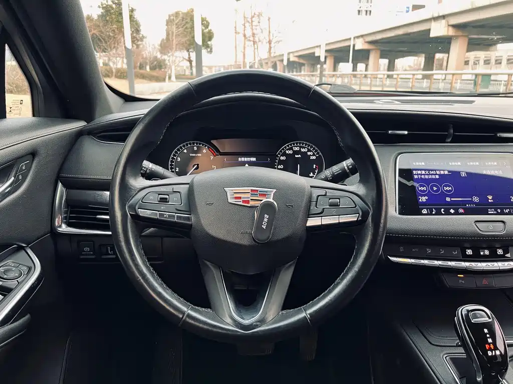 Cadillac Cadillac XT4 2020 28T FWD Luxury 2020 - thumbnail 15