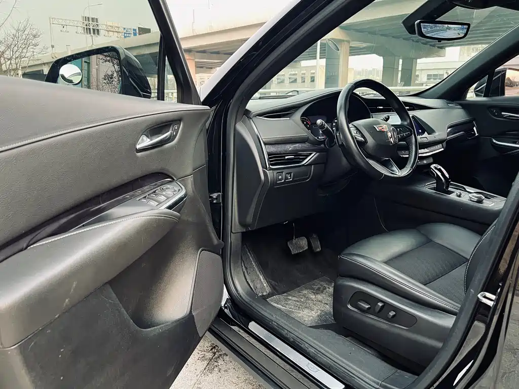Cadillac Cadillac XT4 2020 28T FWD Luxury 2020 - thumbnail 20
