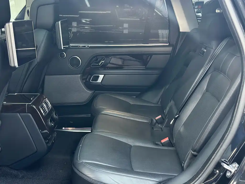 Land Rover Range Rover 2021 3.0 L6 Autobiography Long Wheelbase Classic Edition 2021 - thumbnail 11