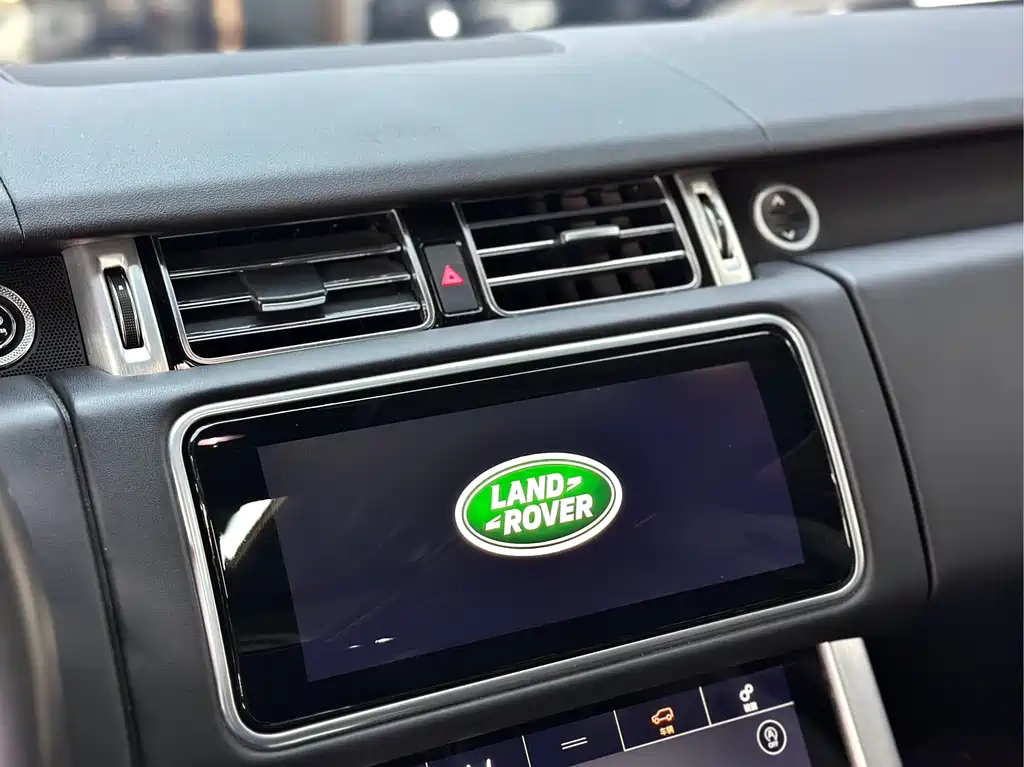 Land Rover Range Rover 2021 3.0 L6 Autobiography Long Wheelbase Classic Edition 2021 - thumbnail 17