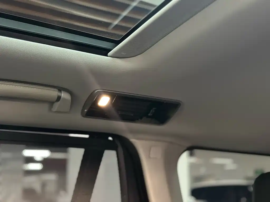 Land Rover Range Rover 2021 3.0 L6 Autobiography Long Wheelbase Classic Edition 2021 - thumbnail 22