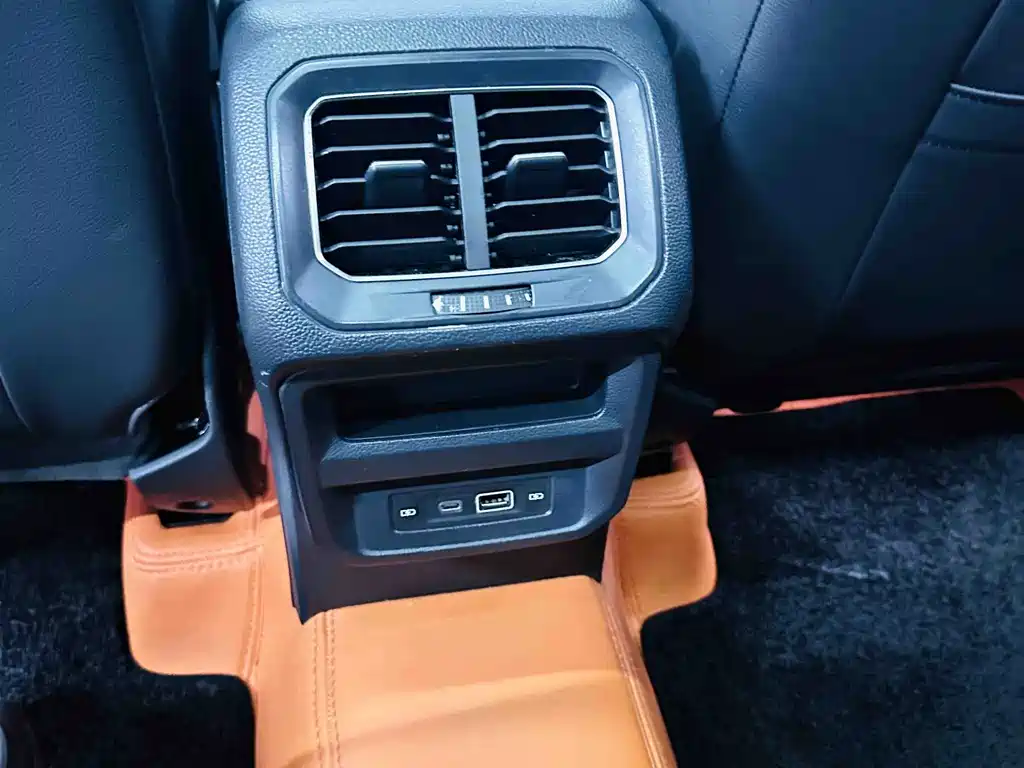 Volkswagen Tiguan L 2024 330TSI Automatic 2WD R-Line Premium Edition 2024 - thumbnail 18