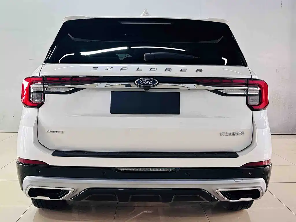 Ford Ford Explorer 2025 2.3T EcoBoost AWD Adventure Edition 5-Seat 2025 - thumbnail 7