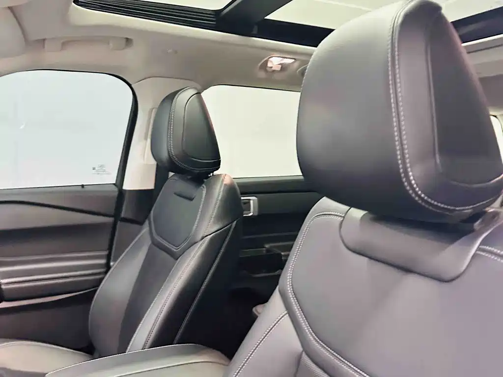 Ford Ford Explorer 2025 2.3T EcoBoost AWD Adventure Edition 5-Seat 2025 - thumbnail 12