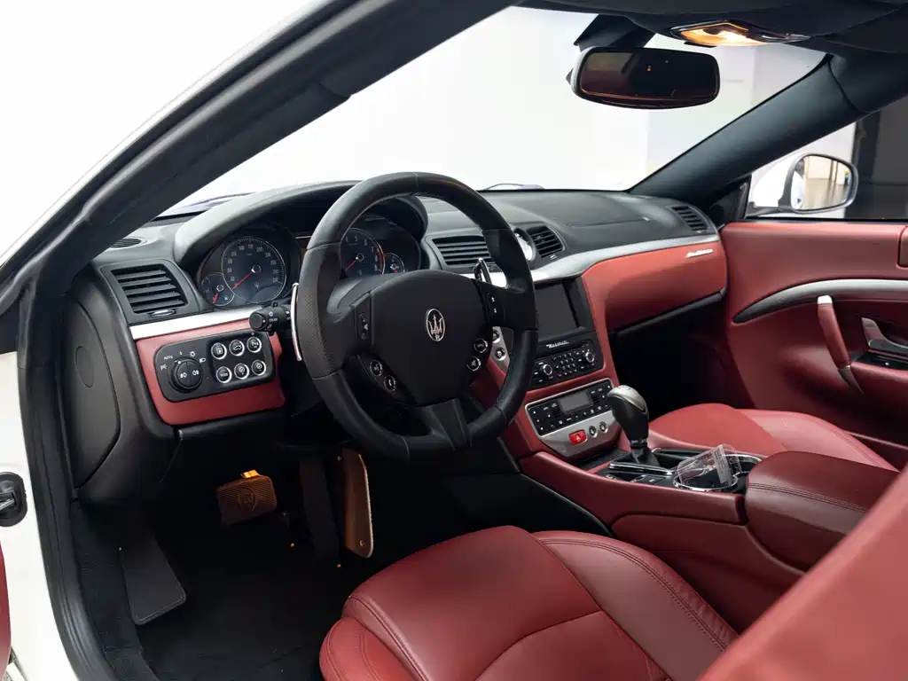 Maserati Maserati GranTurismo 2007 4.2L Standard Edition 2026 - thumbnail 9