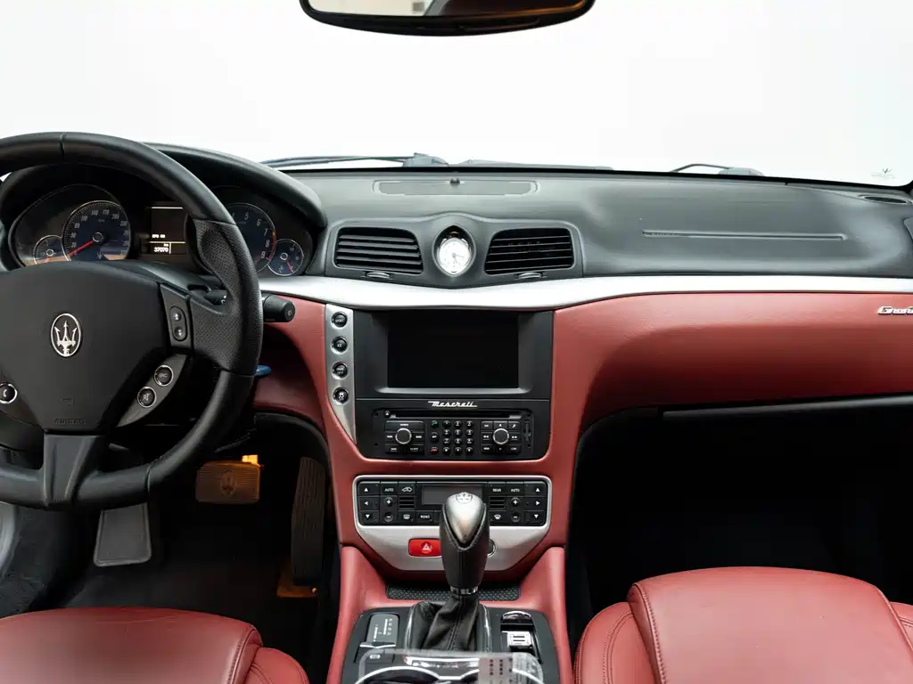 Maserati Maserati GranTurismo 2007 4.2L Standard Edition 2026 - thumbnail 17