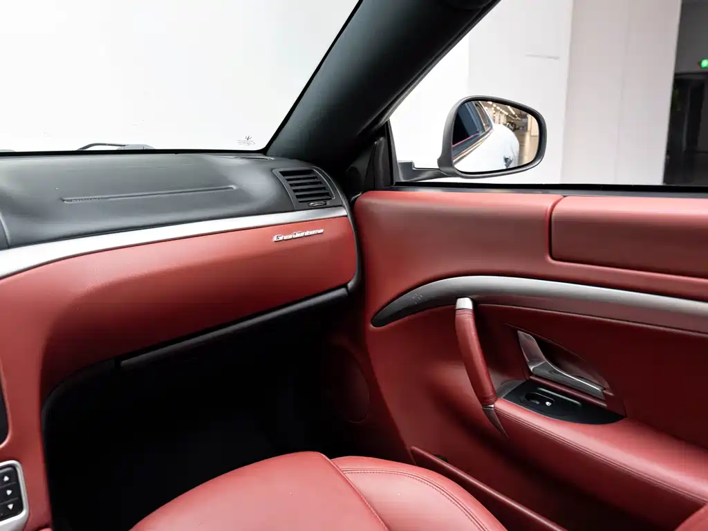 Maserati Maserati GranTurismo 2007 4.2L Standard Edition 2026 - thumbnail 19