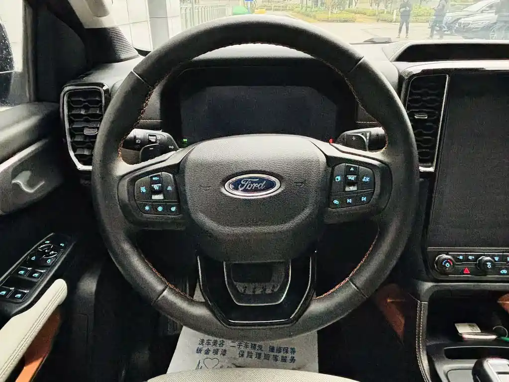 Ford Yukon Ranger 2023 Track Four-Wheel Drive Automatic Off-Road Version Diesel  Wait, I need to correct this - "游骑侠" is not Yukon. Based on the Chinese name "游骑侠Ranger", this appears to be referring to the Ford Ranger.  Ford Ranger 2023 Track Four-Wheel Drive Automatic Off-Road Version Diesel 2026 - thumbnail 10
