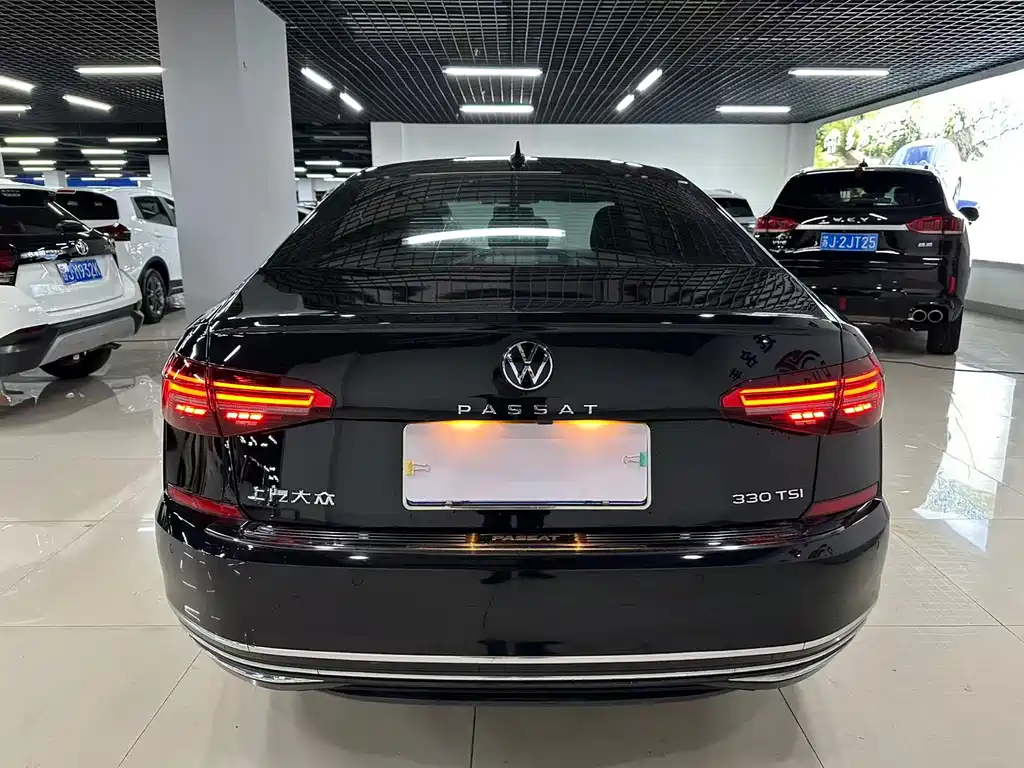 Volkswagen Volkswagen Passat 2021 330TSI Elite Edition 2021 - thumbnail 7