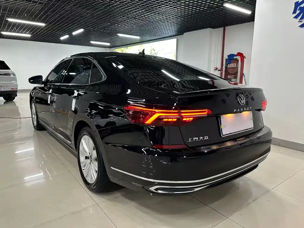 Volkswagen Volkswagen Passat 2021 330TSI Elite Edition 2021 - thumbnail 8