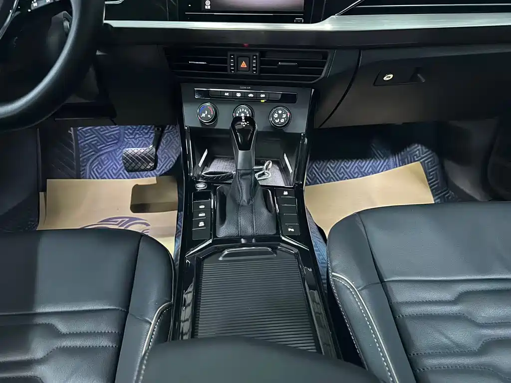 Volkswagen Volkswagen Passat 2021 330TSI Elite Edition 2021 - thumbnail 12