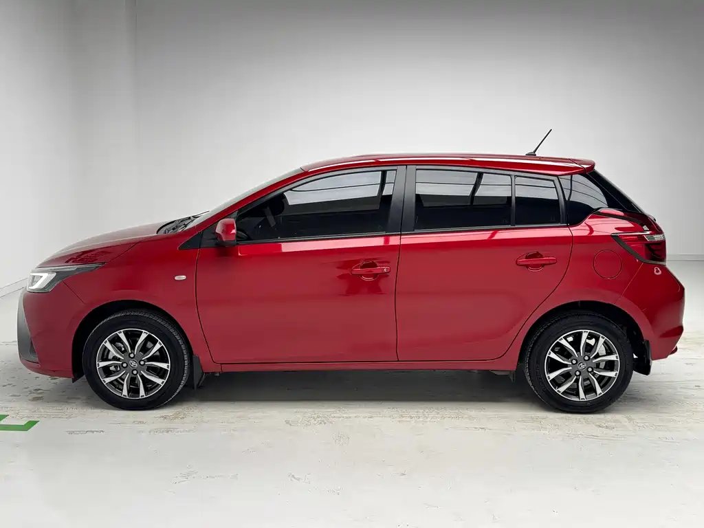 Toyota YARiS L 2020 1.5L CVT Luxury Edition 2019 - thumbnail 9