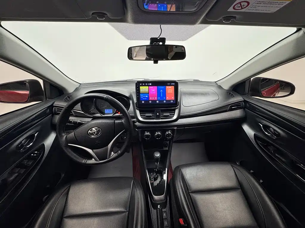 Toyota YARiS L 2020 1.5L CVT Luxury Edition 2019 - thumbnail 14