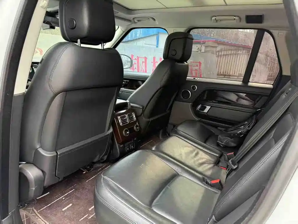 Land Rover Range Rover 2021 3.0 L6 Autobiography 2022 - thumbnail 5