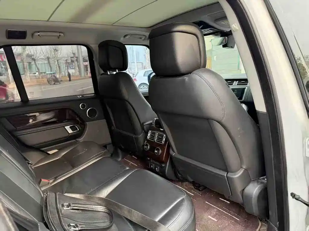 Land Rover Range Rover 2021 3.0 L6 Autobiography 2022 - thumbnail 7