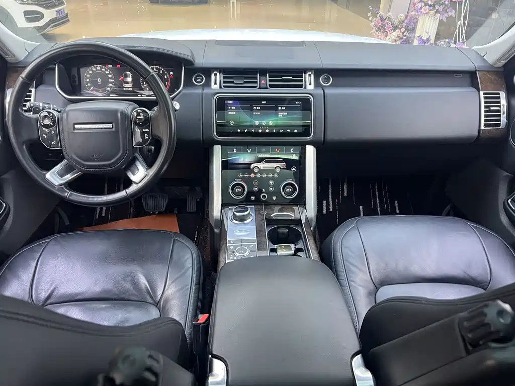 Land Rover Range Rover 2021 3.0 L6 Autobiography 2022 - thumbnail 10