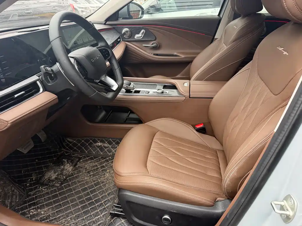 Chery Arrizo 8 2025 2.0T DCT Sport 2025 - thumbnail 4