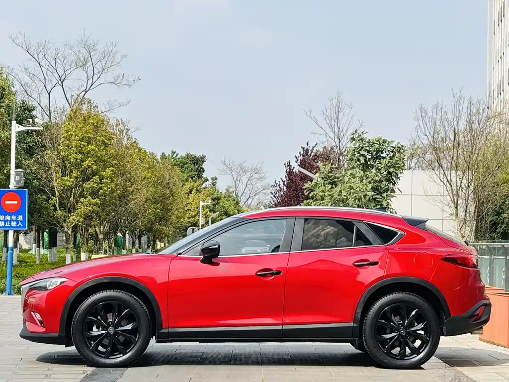 Mazda Mazda CX-4 2018 2.5L Automatic AWD Skyactive Version China V 2019 - thumbnail 5