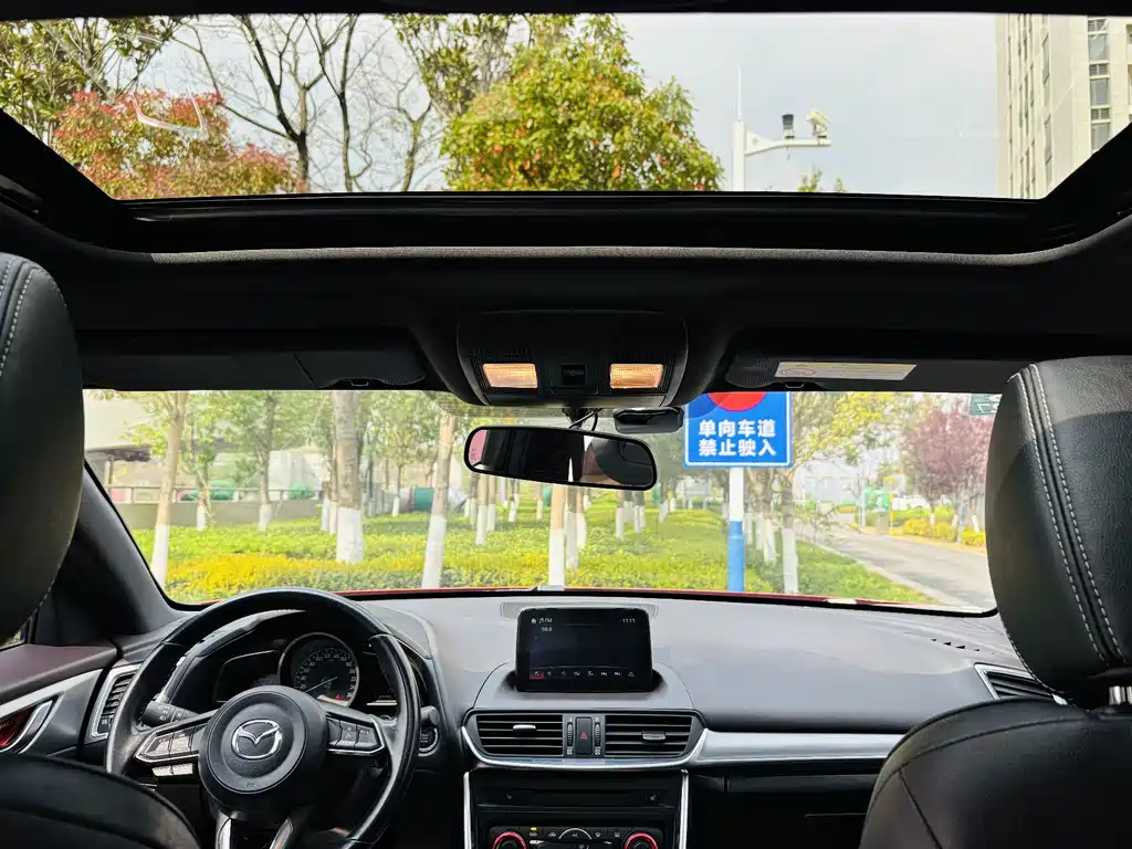 Mazda Mazda CX-4 2018 2.5L Automatic AWD Skyactive Version China V 2019 - thumbnail 13